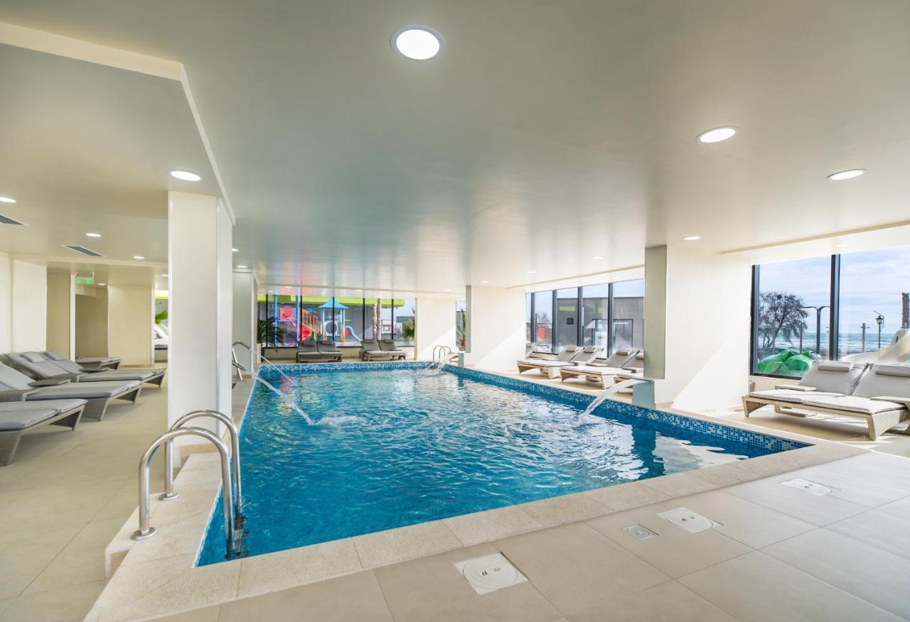Summer Studio Spa N Pools Beach Resort นาโวดาริ ภายนอก รูปภาพ
