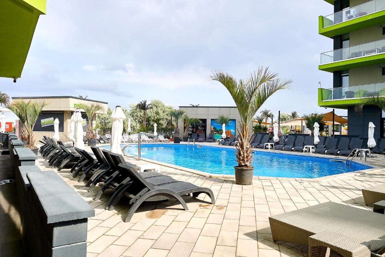 Summer Studio Spa N Pools Beach Resort นาโวดาริ ภายนอก รูปภาพ