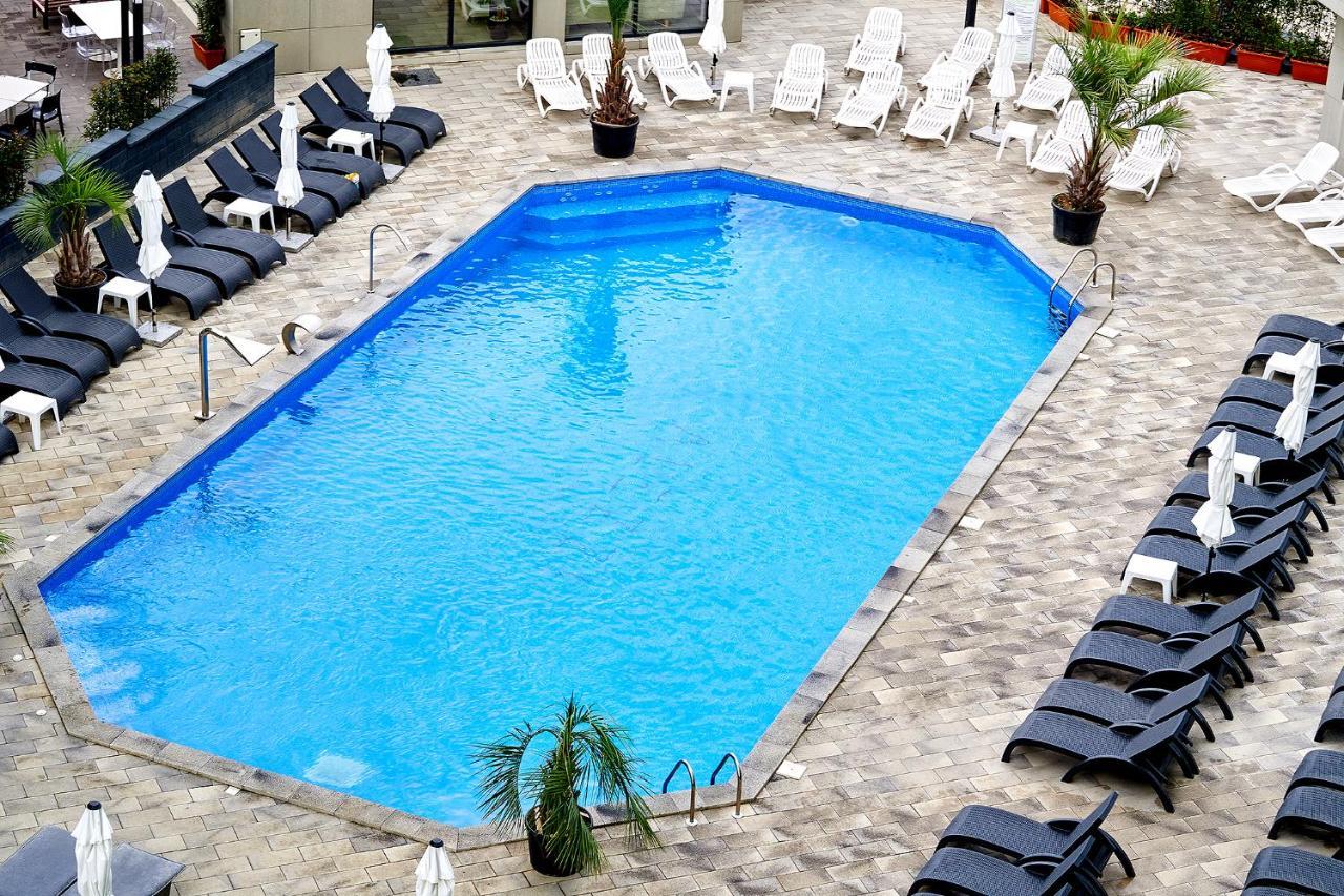 Summer Studio Spa N Pools Beach Resort นาโวดาริ ภายนอก รูปภาพ